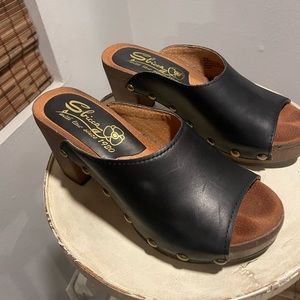 Sbicca Montrose Clog  Black Size 7